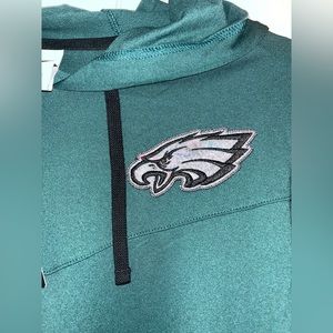 Men’s Eagles Nike Dry-Fit hoodie - Size Large